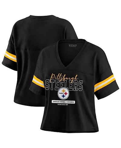 Wear by Erin Andrews Women's Black Pittsburgh Steelers Color Block Boxy Modest Crop V-Neck T-Shirt