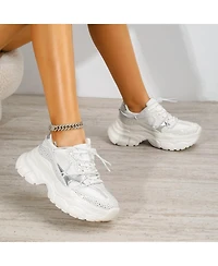 Berness Rosa Rhinestone Mesh Sneakers