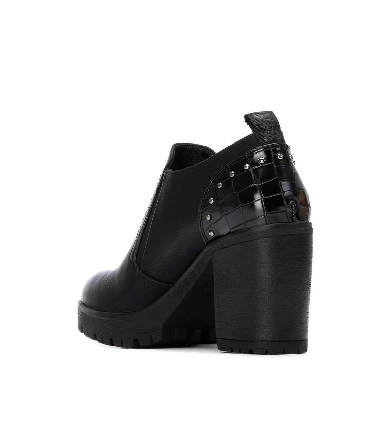Xti Women's Casual Side Zipper Heeled Moccasins Refresh Collection By