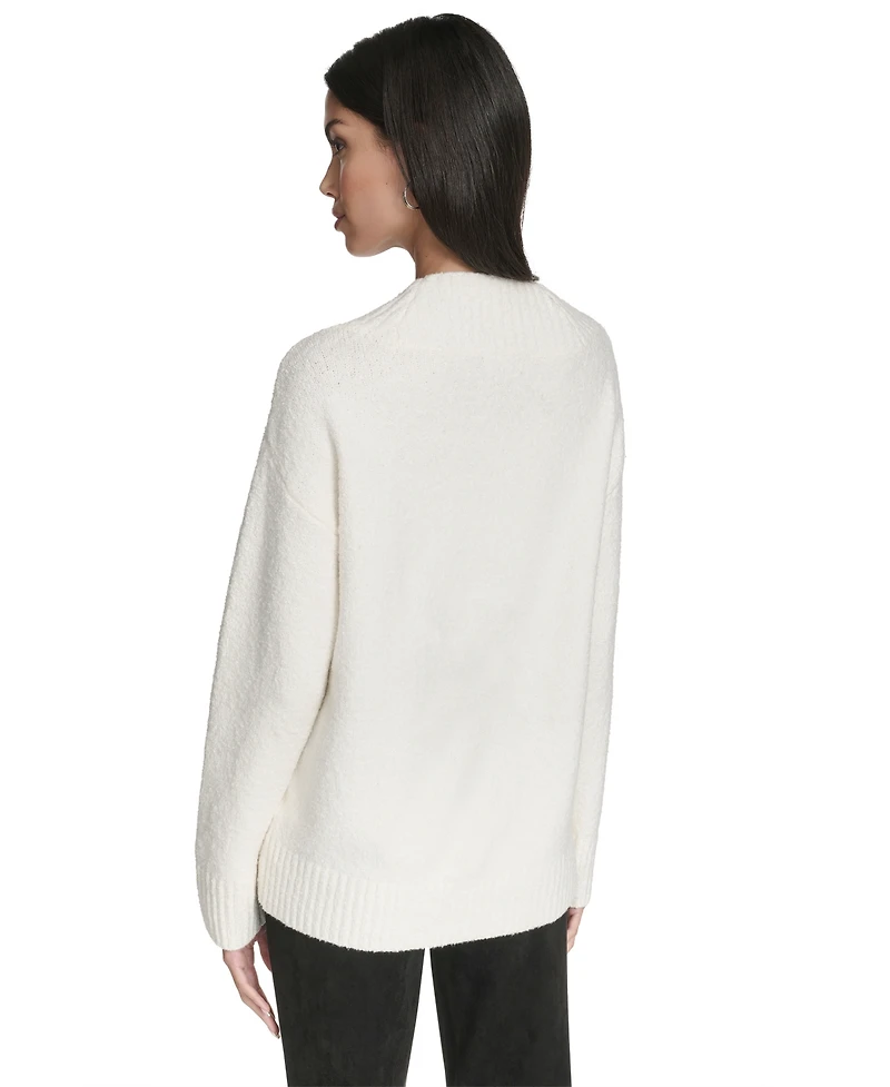Halston Women's Chunky Boucle Long Sleeves Sweater