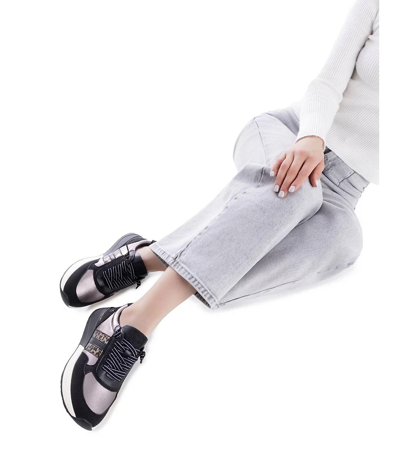 Women's Casual Suede Sneakers By Xti