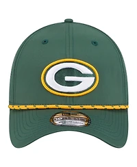 New Era Men's Green Bay Packers Perforated 39THIRTY Flex Hat