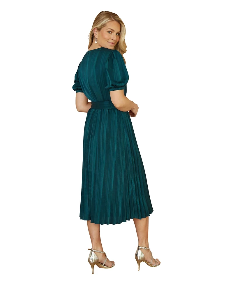 Yumi Women's Satin Pleated Stripe Midi Dress