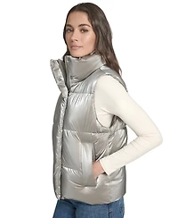 Levi's Women's Regular Stand Collar Puffer Vest Jacket