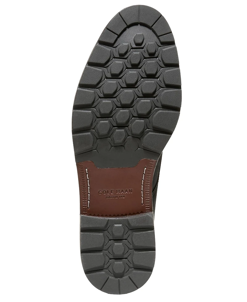 Cole Haan Men's Roundhill Grand Chukka Round Toe Boots
