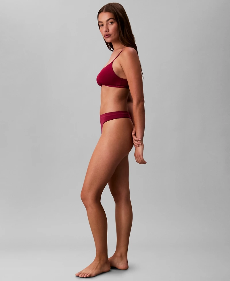 Calvin Klein Women's Form To Body Lightly Lined Bralette QF7618