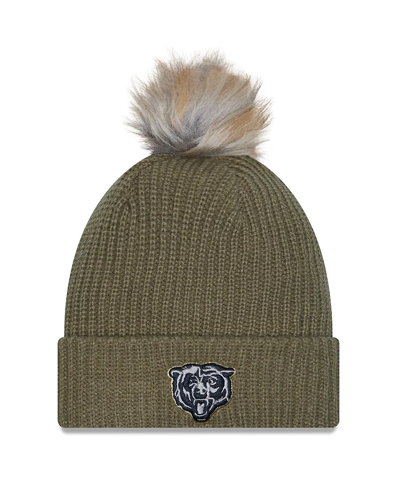 New Era Women's Dark Green Chicago Bears 2025 Salute to Service Cuffed Knit with Pom Hat