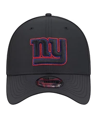 New Era Men's Black New York Giants Night 39THIRTY Flex Hat