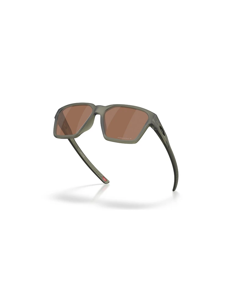 Oakley Men's Polarized Sunglasses, Briza OO9497