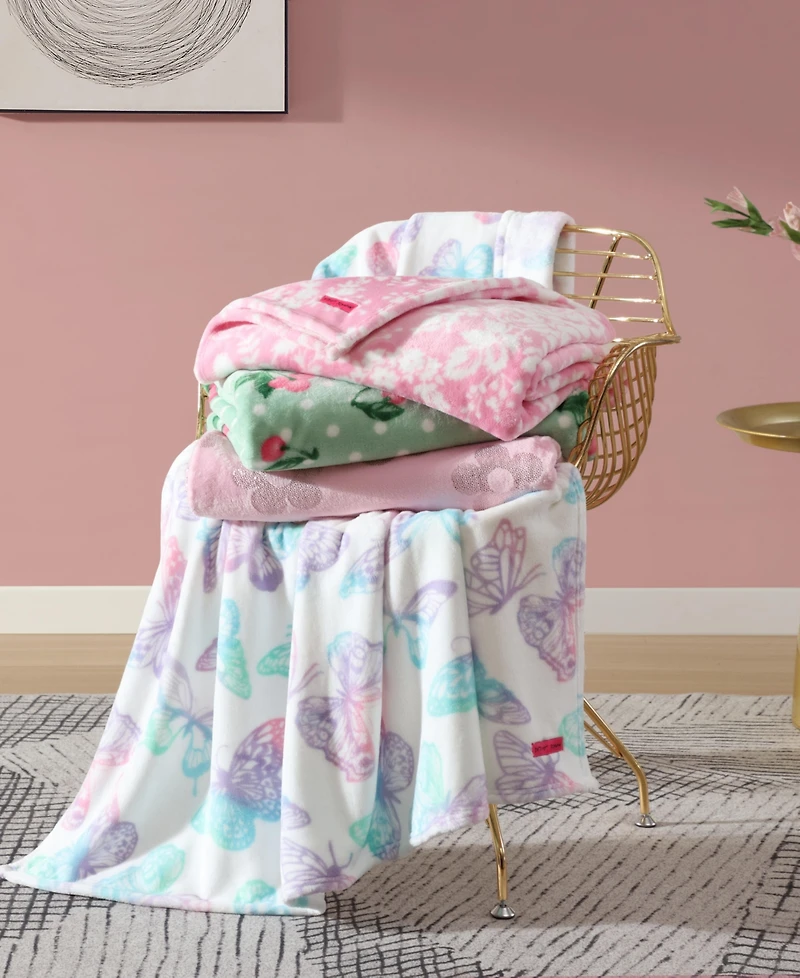 Betsey Johnson Micro Flannel Fleece Printed Blanket, 70" x 50"