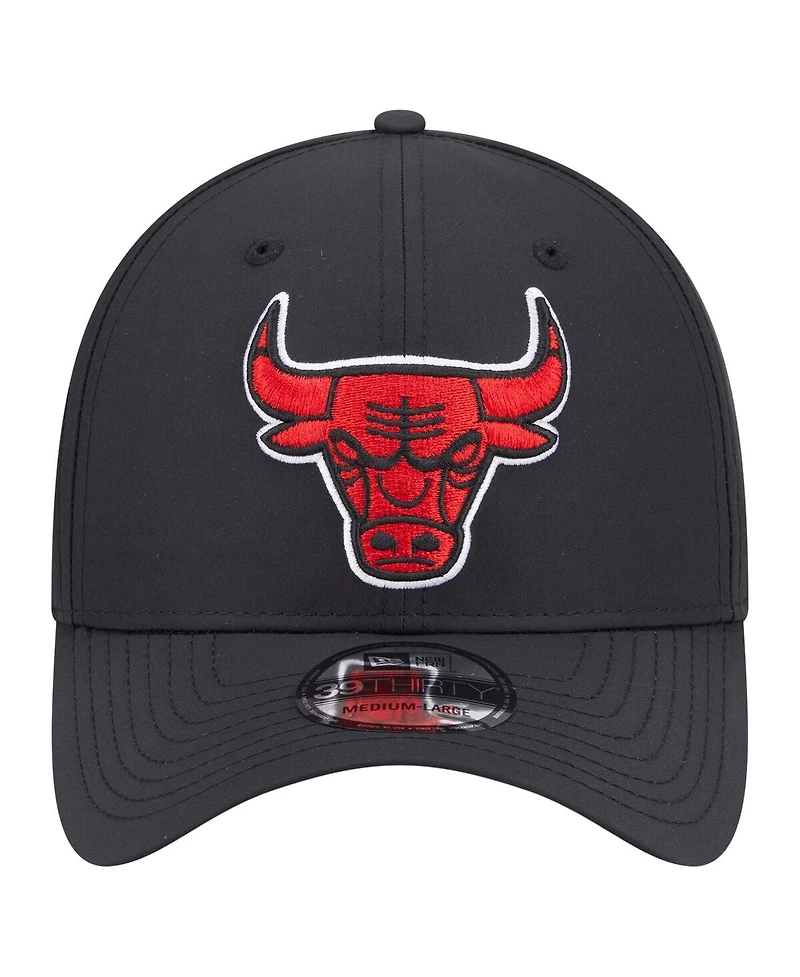 New Era Men's Black Chicago Bulls Night 39THIRTY Flex Hat