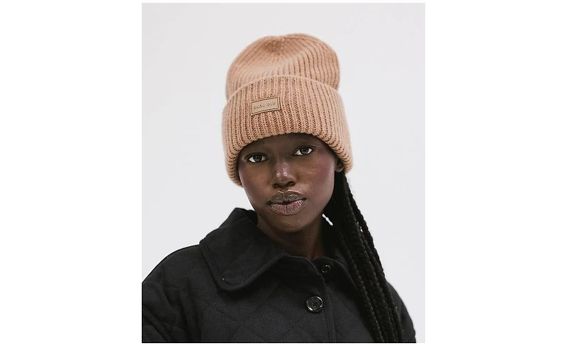 Gigi Pip Merino Wool Chunky Beanie for Ultimate Warmth and Comfort