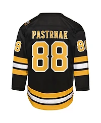 Outerstuff Big Boys and Girls David Pastrnak Boston Bruins Home Replica Player Jersey