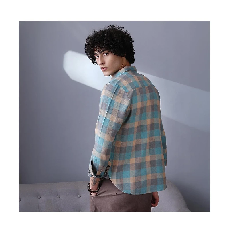 Campus Sutra Men's Sky Blue & Ecru Beige Block-Buffalo Regular Shirt