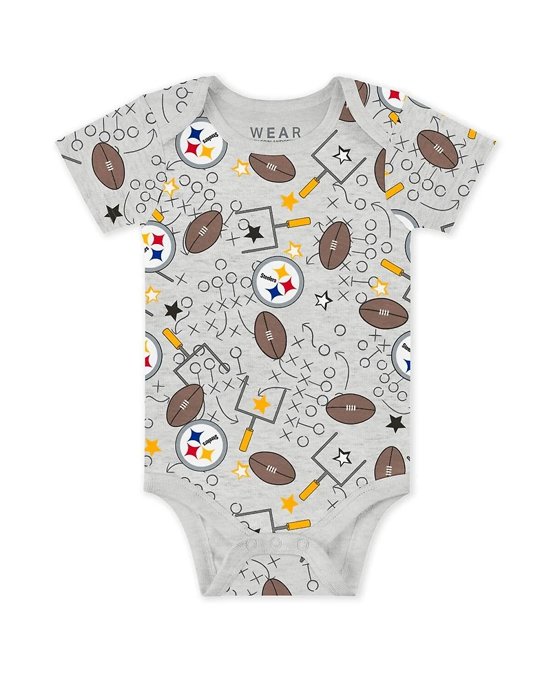 Wear by Erin Andrews Baby Boys and Girls Newborn 3-Piece Pittsburgh Steelers Turn Me Around Bodysuits Pant Set