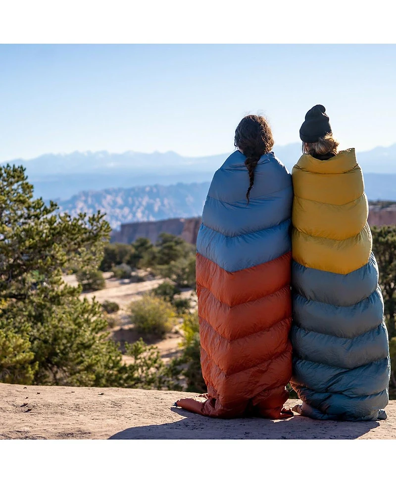 Kelty Galactic 30 Sleeping Bag: 30F Down 55 to 30 Degree Down Bags
