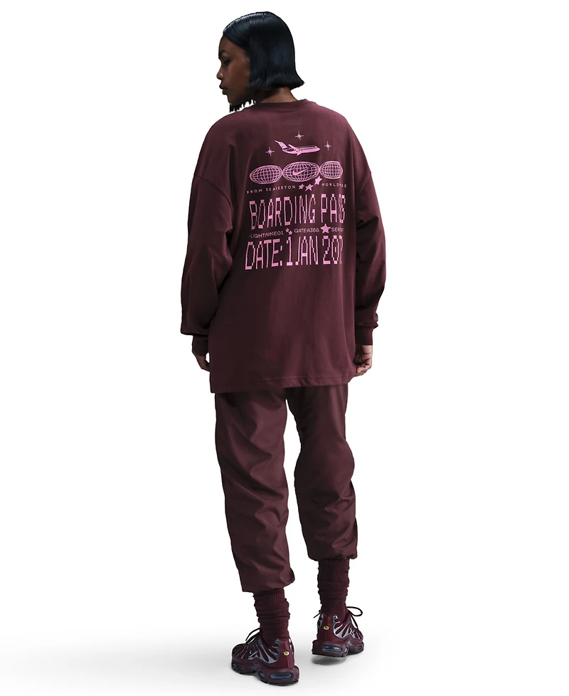 Nike Women's Oversized Long-Sleeve T-Shirt