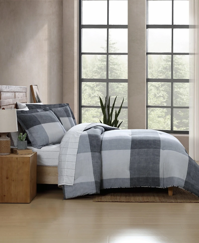 Eddie Bauer Oversized Plaid Reversible 7-Pc. Comforter Set