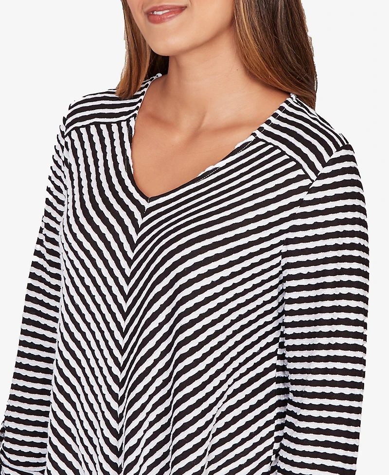 Ruby Rd. Petite Mitered Scallop Stripe Tunic Top