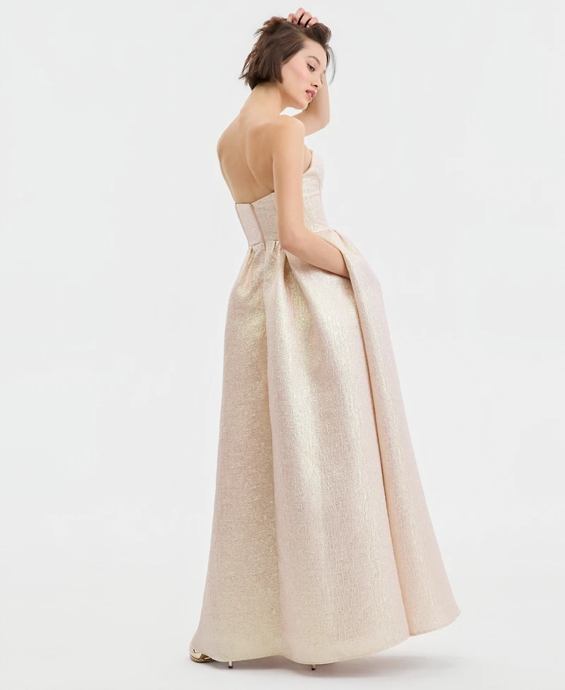 Violet Weekend Juniors' Sweetheart-Neck Metallic Gown