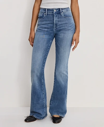 Good American Women's Slim Fit Mid-Rise Flare Leg Jeans