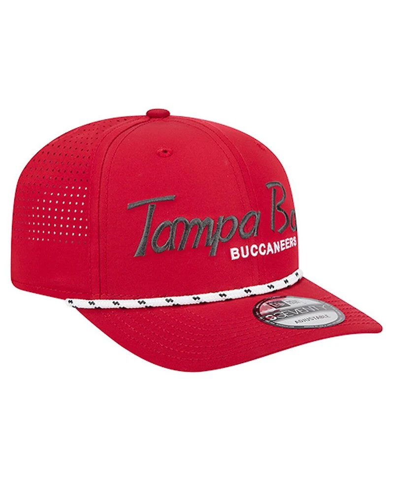 New Era Men's Red Tampa Bay Buccaneers Script 9SEVENTY Adjustable Hat