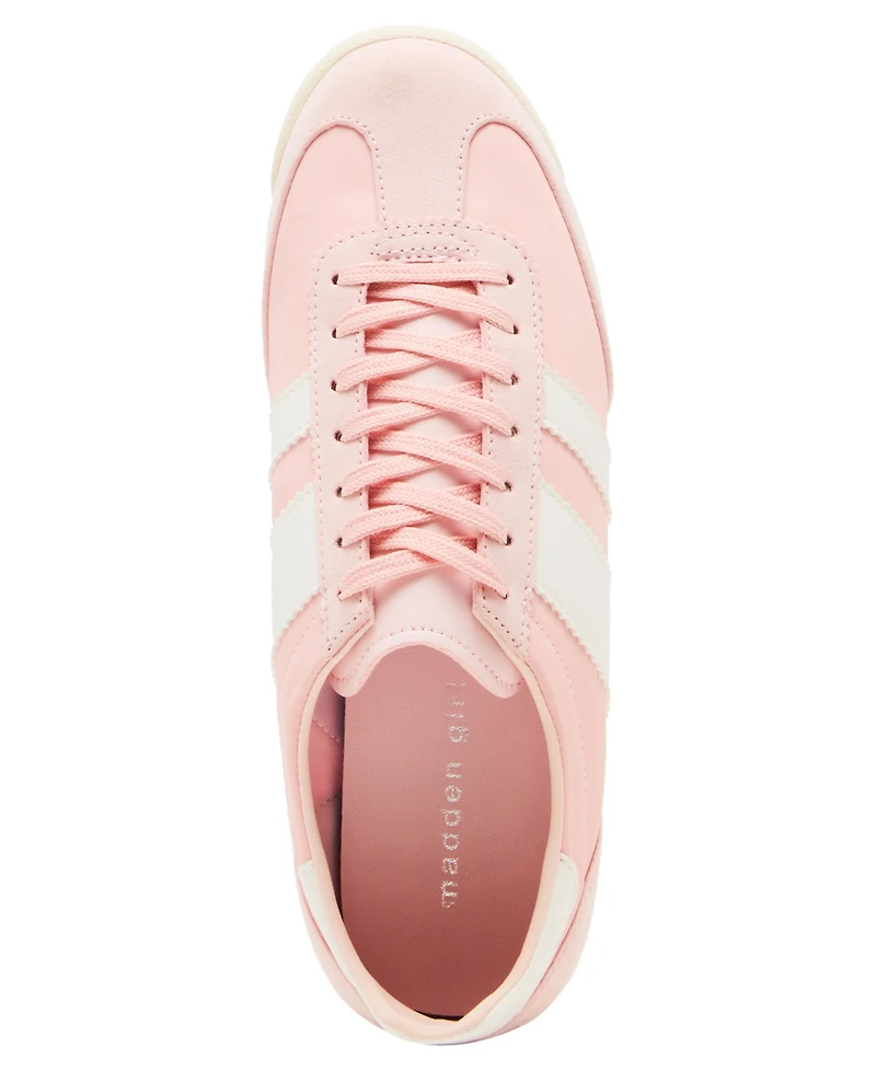 Madden Girl Women's Jumper Low Profile Retro Joggers