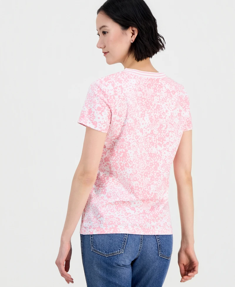 Nautica Jeans Women's V-Neck Short-Sleeve T-Shirt