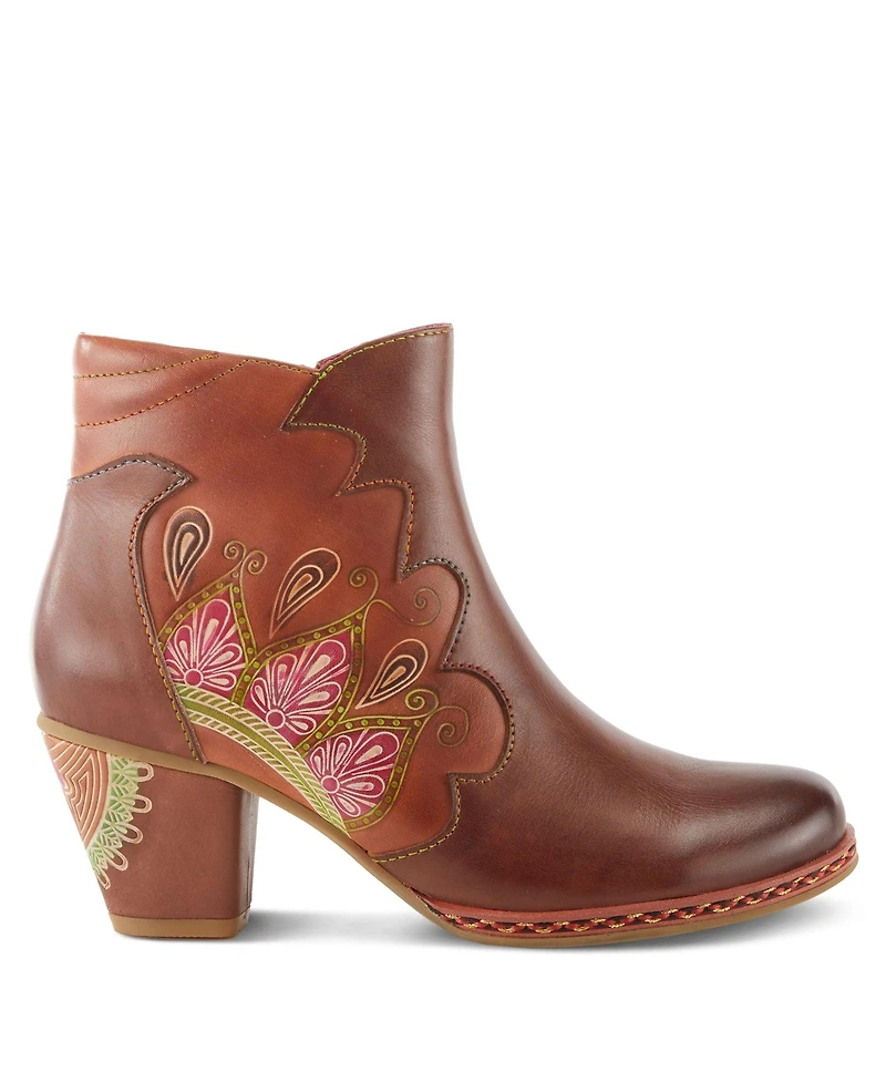 L'Artiste Women's Zamihi Western Boot –Leather Burnished Polished Design – Padded Insole, Inside Zipper, Flexible Sole