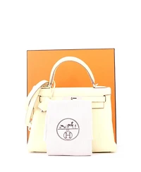 Pre-Owned HERMES Kelly 28 Handbag Yellow Clemence with Palladium Hardware