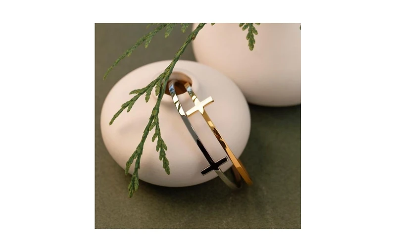 Mantra The Cross Bracelet / Romans 12:12