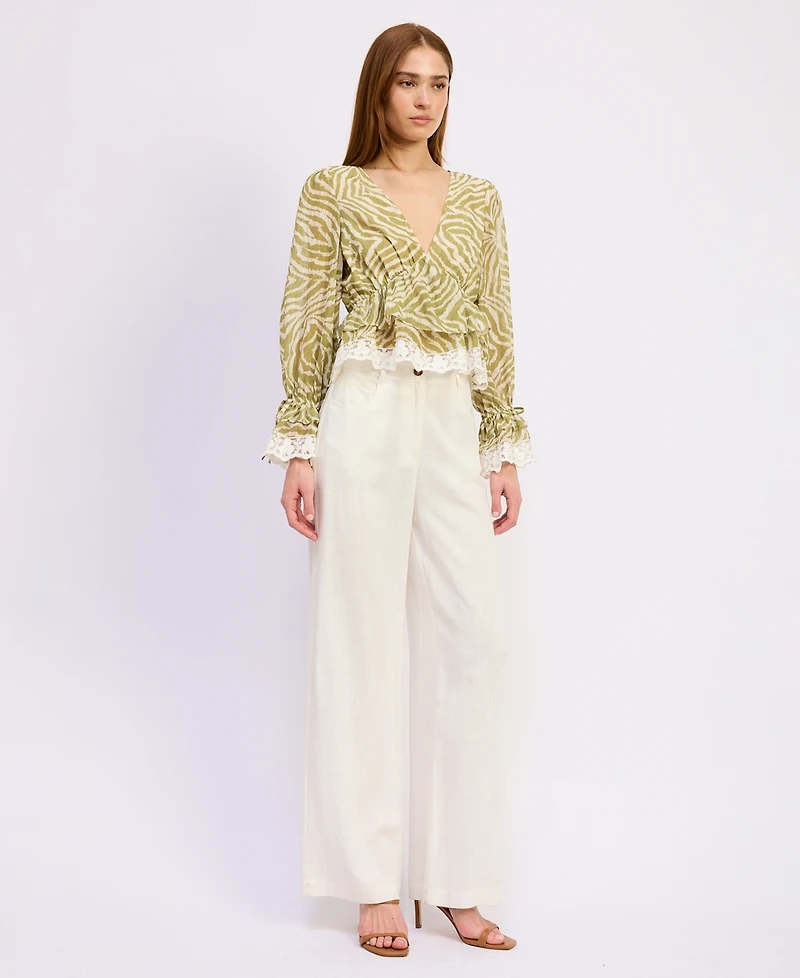 En Saison Women's V-Neck Pull-On Top