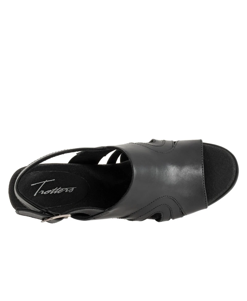 Trotters Women's Mariam Sandal