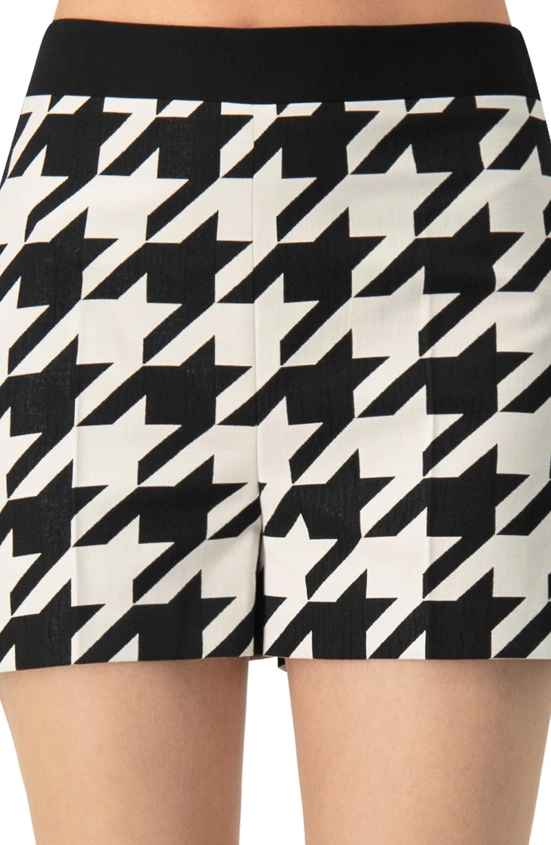 Ivonne Women's Tailored Mega Houndstooth Shorts with Back Zipper