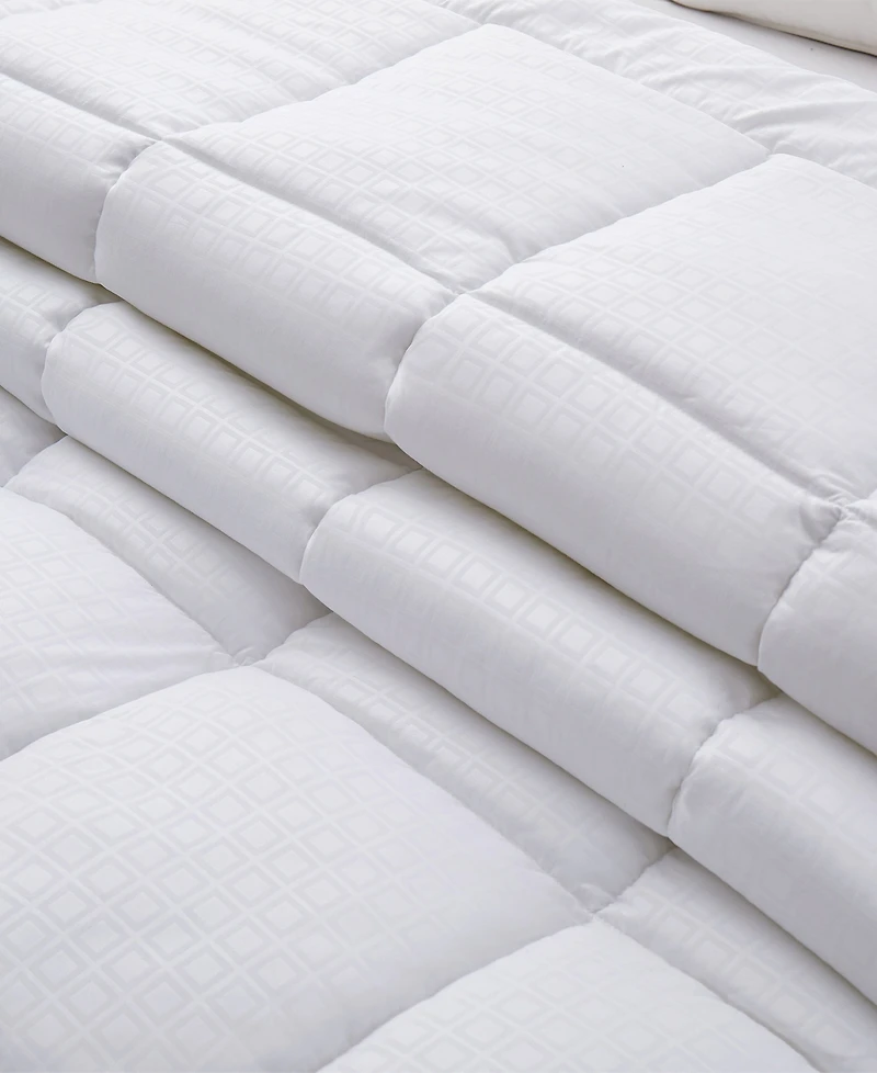 Unikome Hotel Quality Down Alternative Comforter