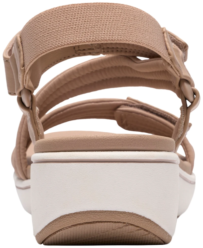 Clarks Women's Cloudsteppers Round toe Wedge Sandals