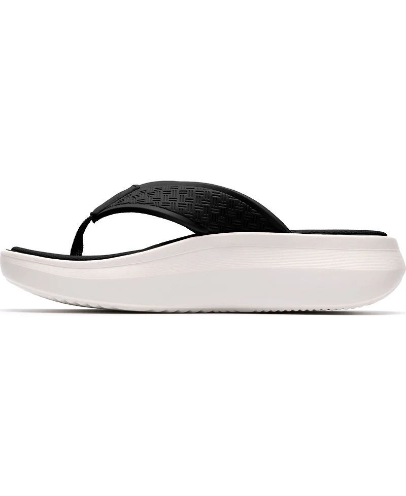 Clarks Women's Solevana Post Round Toe Sandals