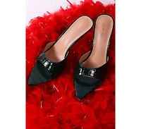 Womens French Cut Croc Texture Patent Faux Leather Sandals