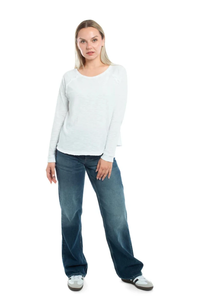 Wilt Clothing Women's Raglan Long Sleeve Tee