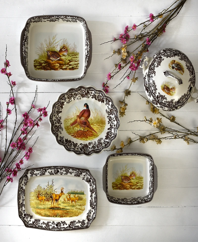 Spode Woodland Dog Square Dish