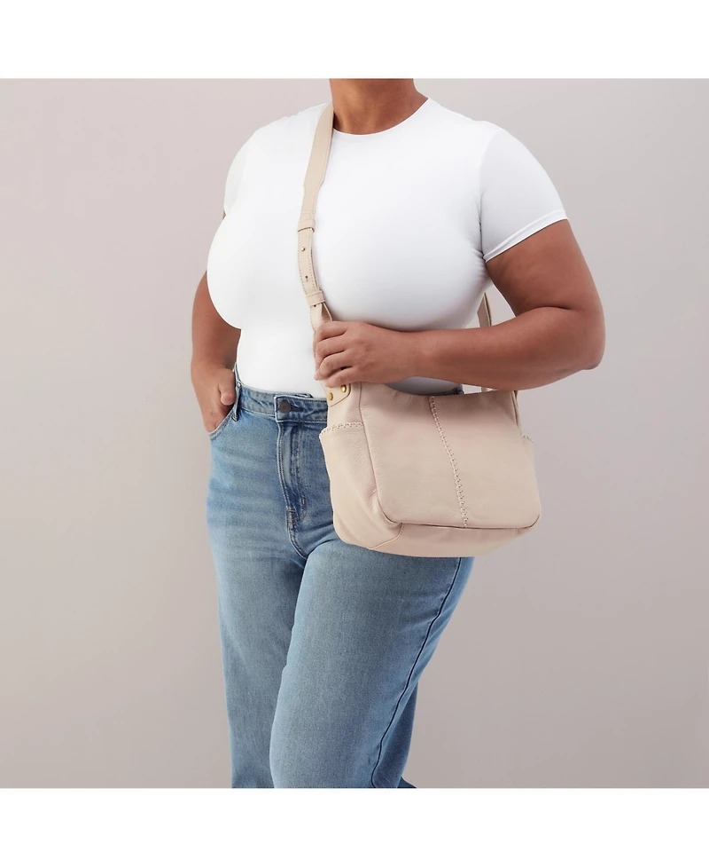 Hobo Sheila Crossbody