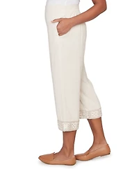 Alfred Dunner Petite Natural Wonder Crochet Trim Capri Pants