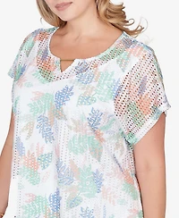 Hearts Of Palm Plus Printed Oval Texture Keyhole Top
