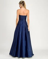 Say Yes Juniors' Strapless Bow Detail Ball Gown