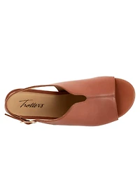 Trotters Women's Normal Sandal