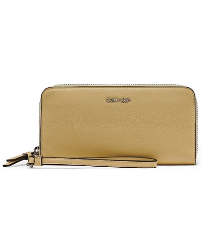 Calvin Klein Women's Audrey Boxed Wallet