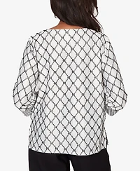 Alfred Dunner Petite Crowd Pleaser Spliced Diamond Textured Top