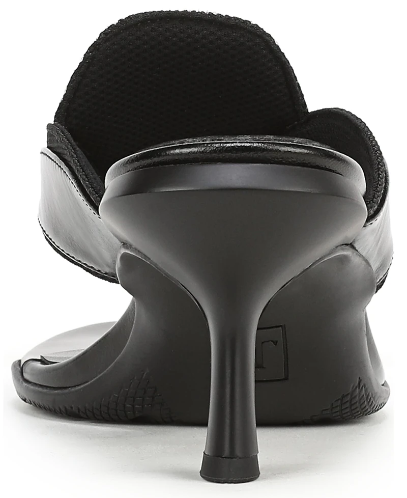 Naturalizer Women's Ravyn Thong Sandals