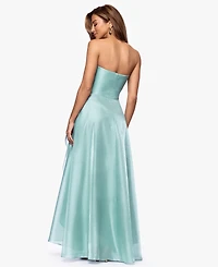 Xscape Petite Sleeveless Organza Ball Gown