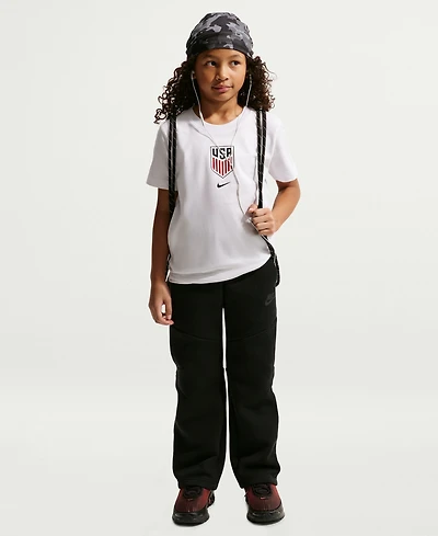 Nike Boys' Round-Neck Crest Soccer T-Shirt